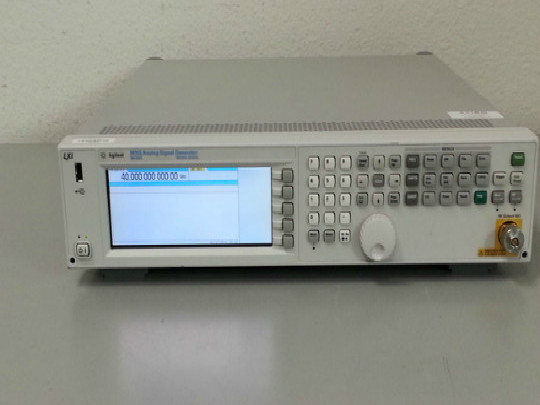 N5183A MXG 微波模擬信號發生器，100 kHz 至 40 GHz